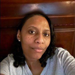 Meet your Posher, Tina